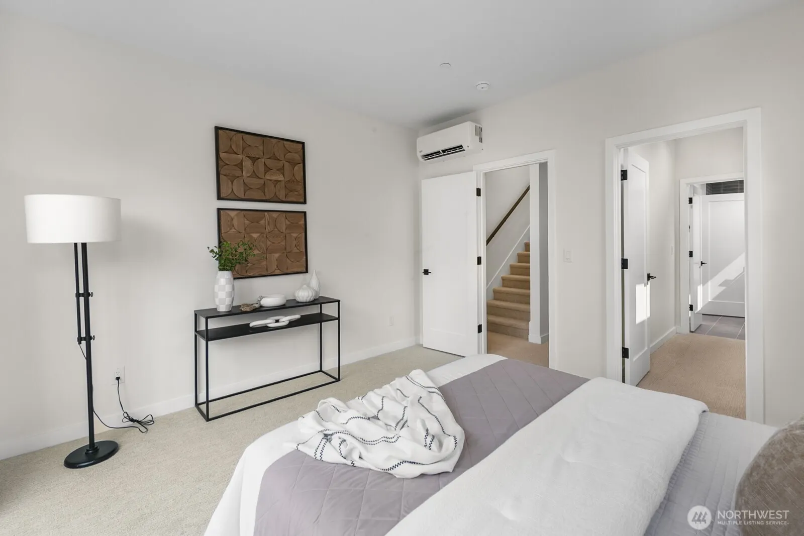 318 Bellevue Avenue E #A, Seattle, WA 98102