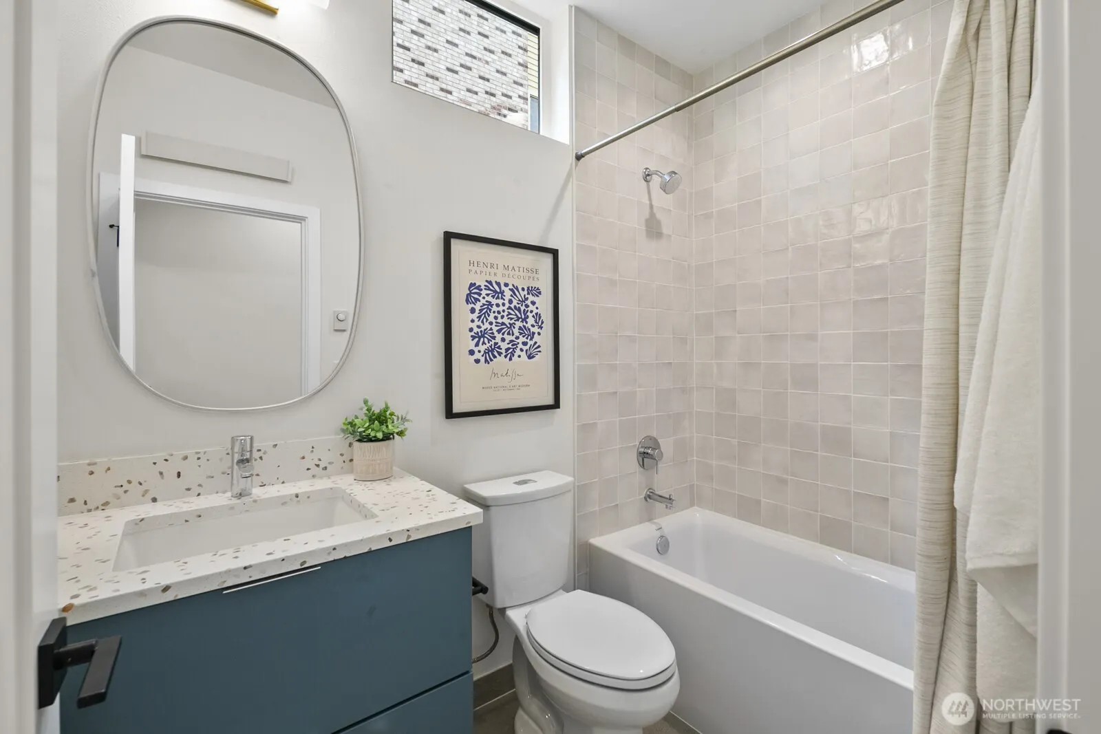 318 Bellevue Avenue E #A, Seattle, WA 98102