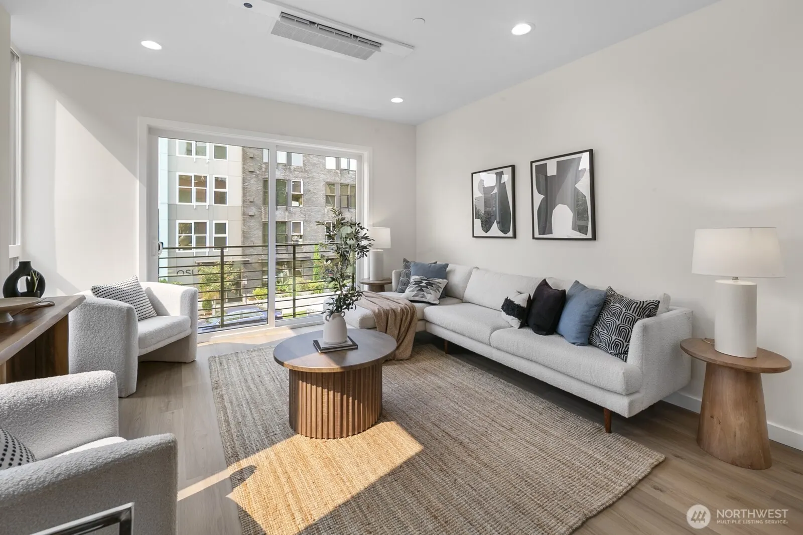 318 Bellevue Avenue E #A, Seattle, WA 98102