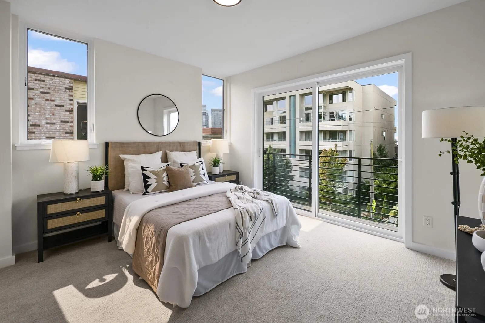 318 Bellevue Avenue E #A, Seattle, WA 98102