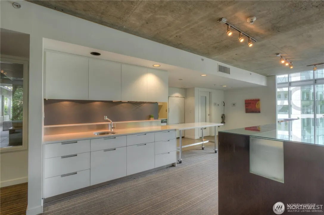 501 Roy Street #F231, Seattle, WA 98109