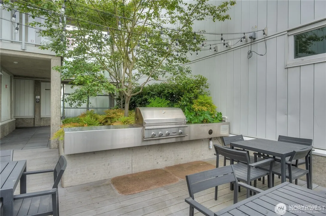 501 Roy Street #F231, Seattle, WA 98109
