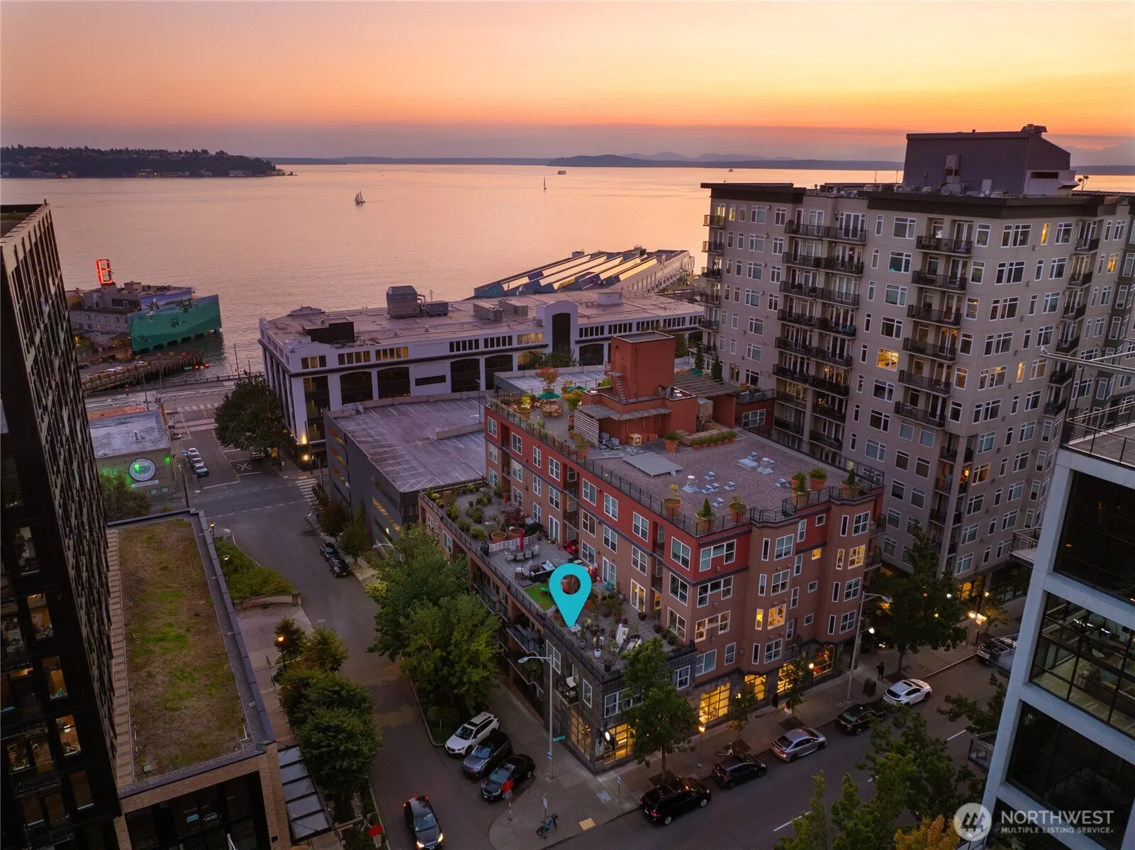 2607 Western Avenue #456, Seattle, WA 98121