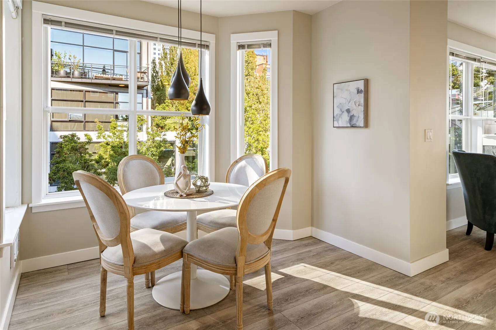 2607 Western Avenue #456, Seattle, WA 98121
