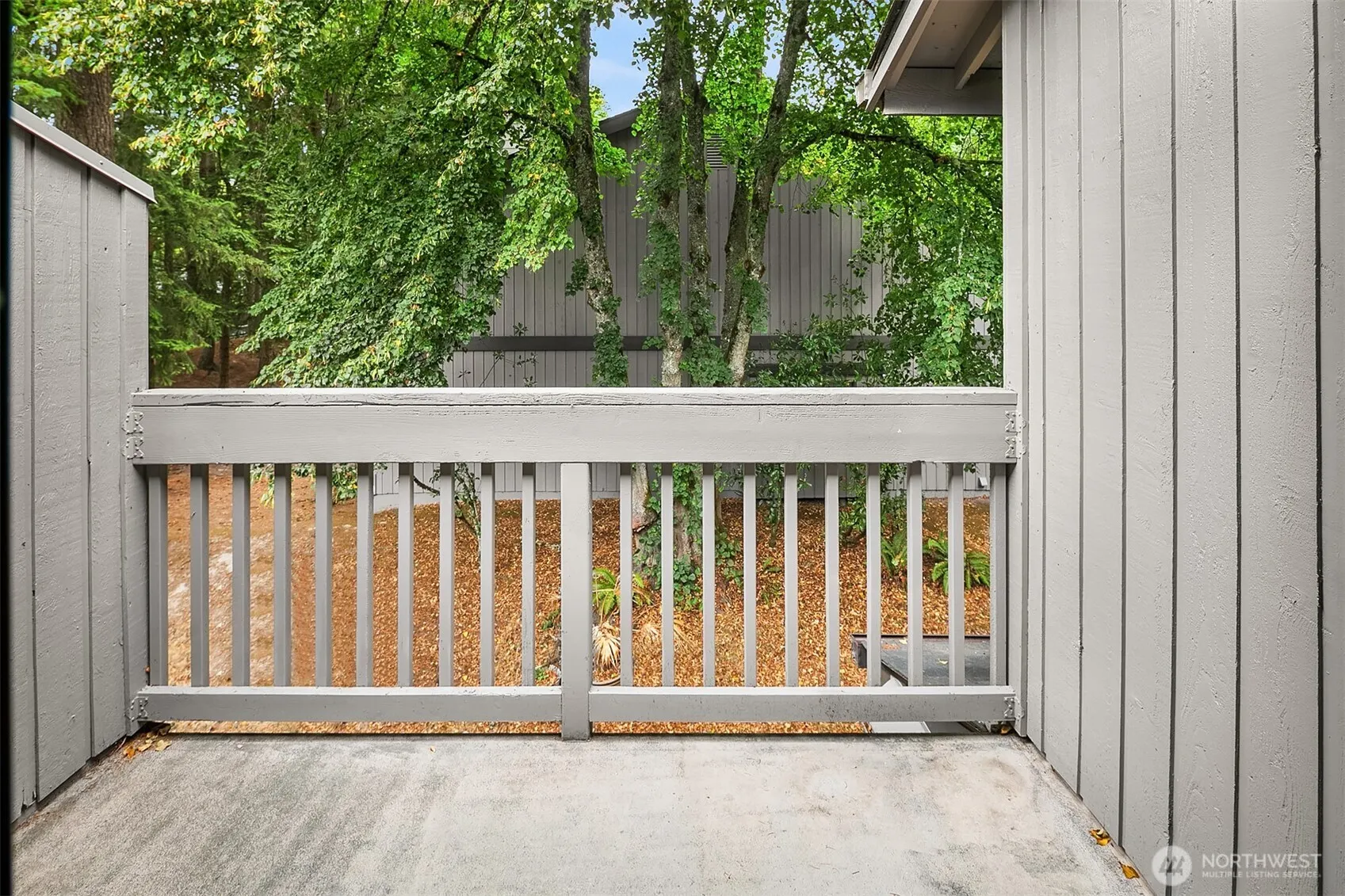 4015 145th Avenue NE, Bellevue, WA 98007