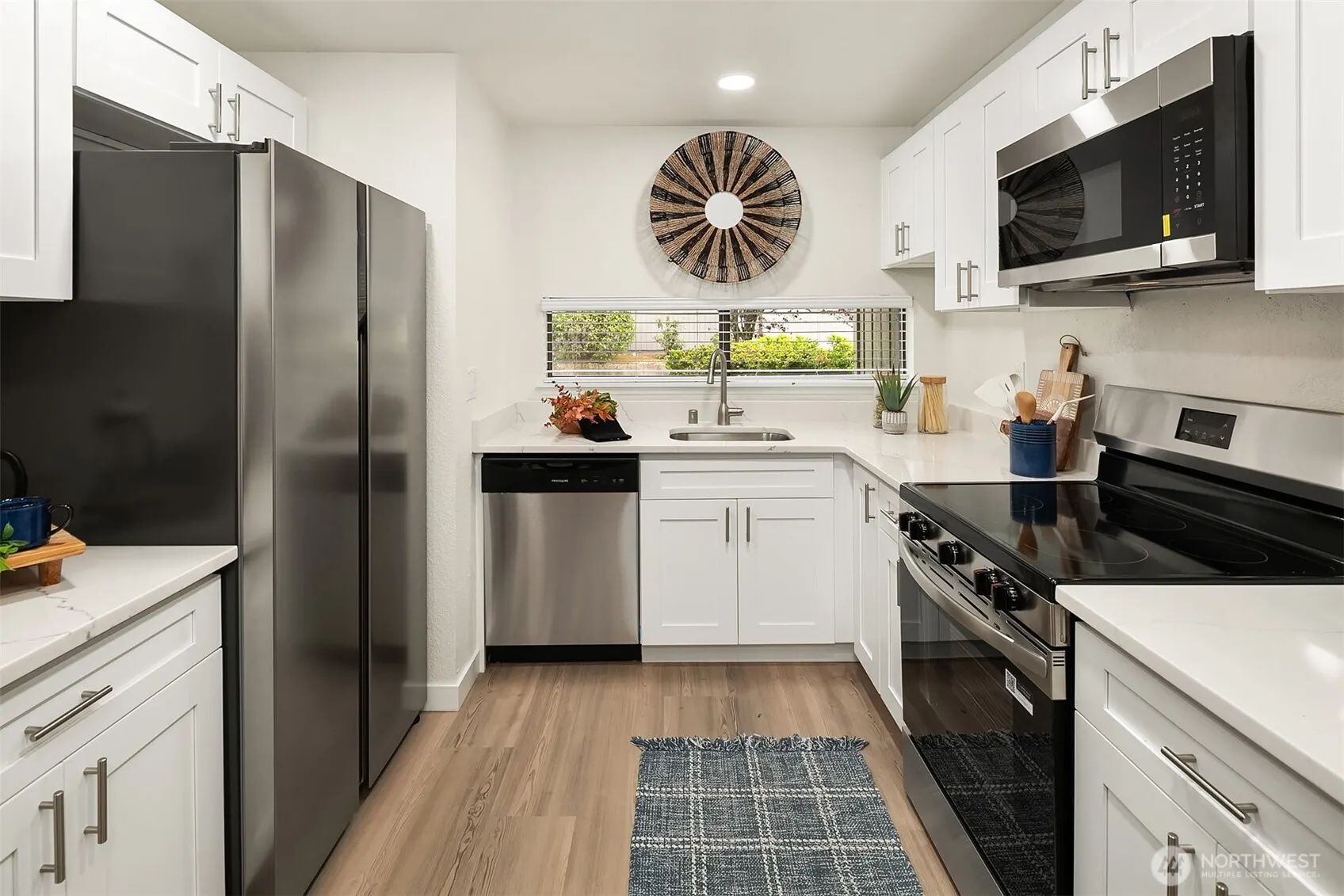 4015 145th Avenue NE, Bellevue, WA 98007