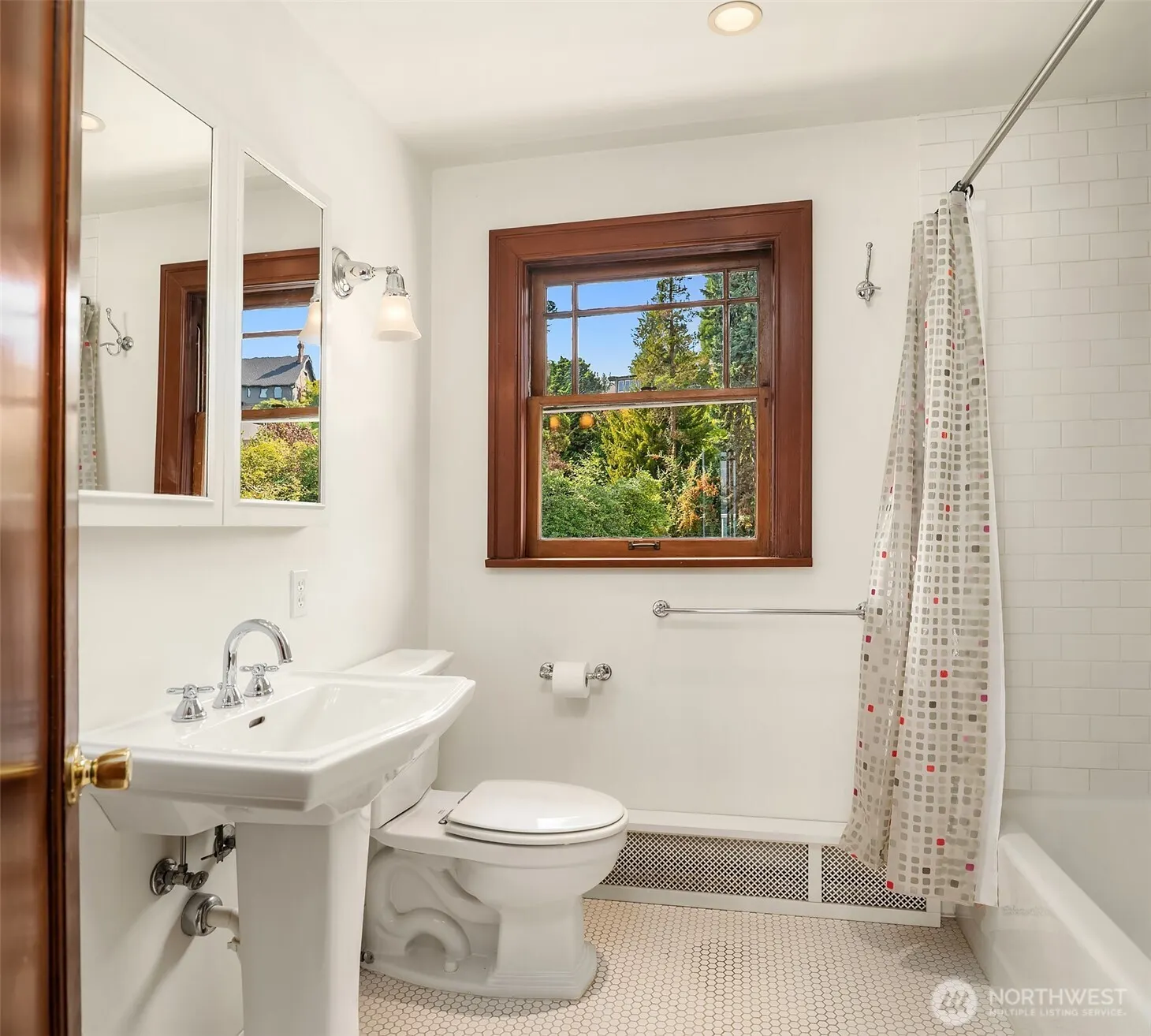 3602 Lakewood Avenue S, Seattle, WA 98144