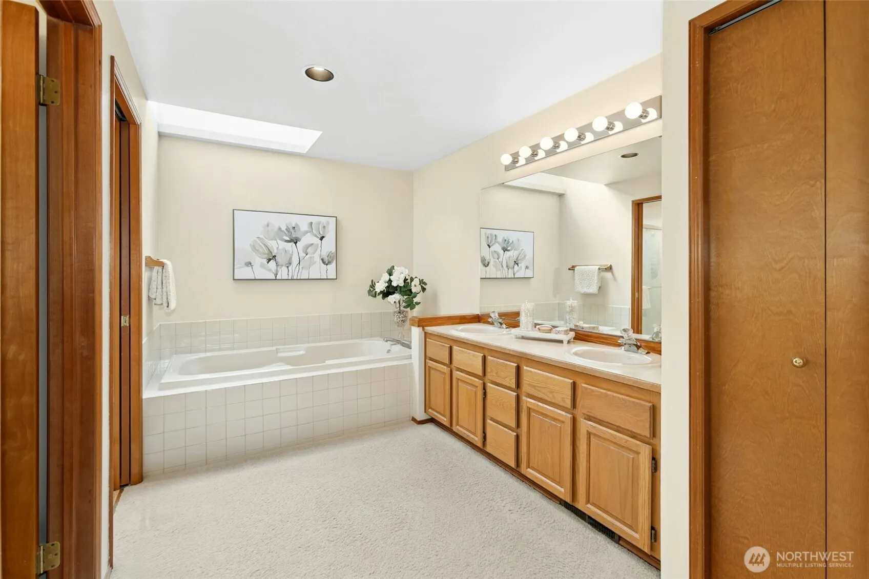 6218 113th Place SE, Bellevue, WA 98006