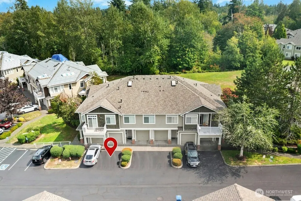572 241st Lane SE, Sammamish, WA 98074