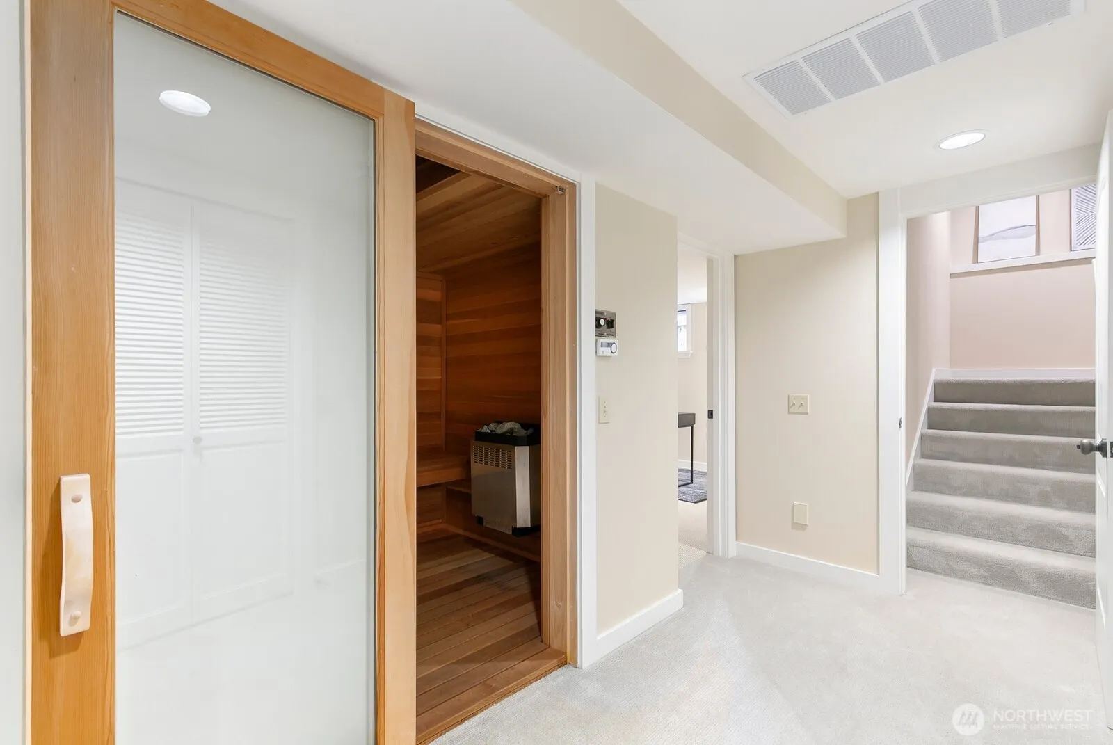 3016 37th Avenue W, Seattle, WA 98199