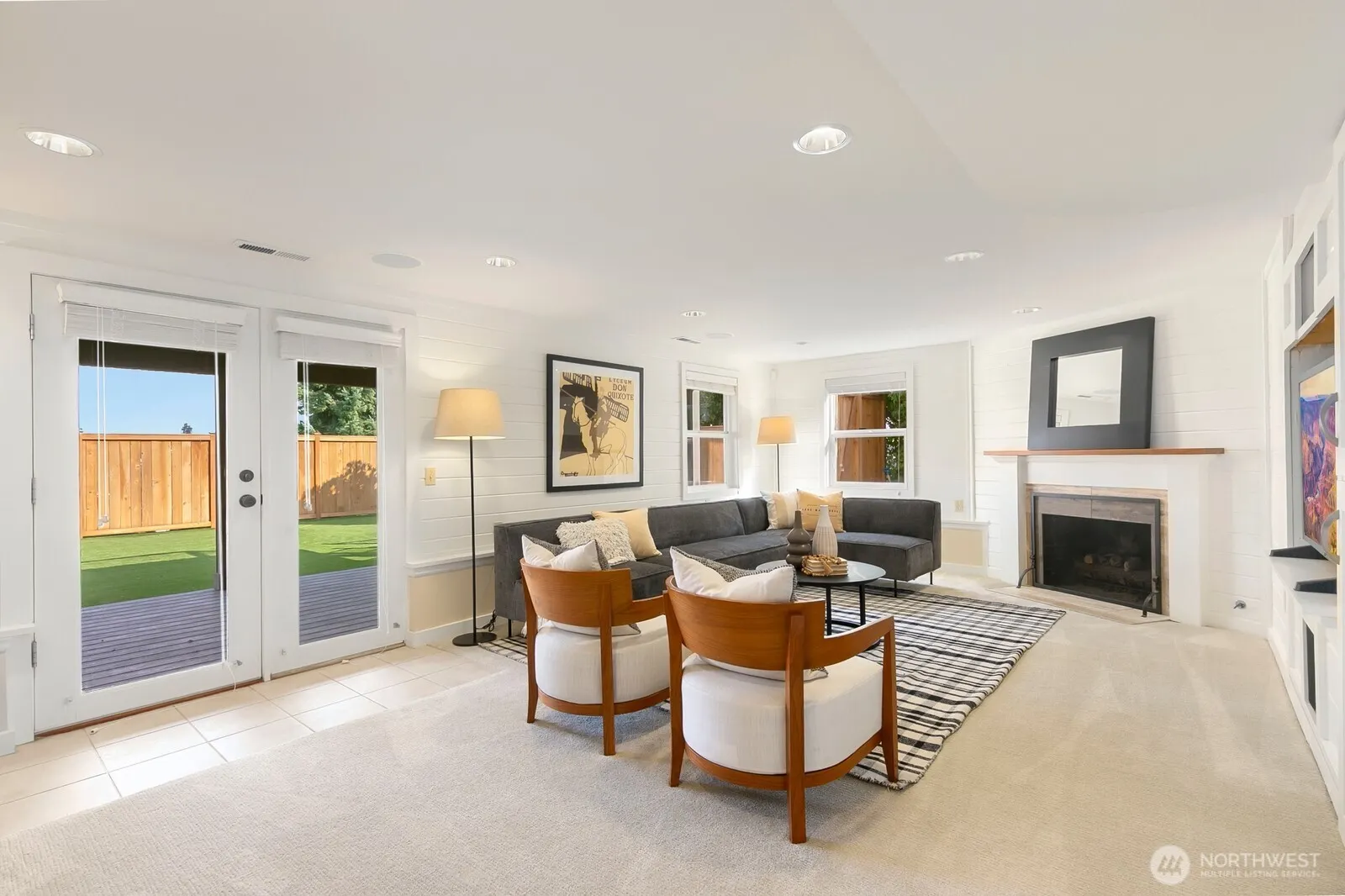 3016 37th Avenue W, Seattle, WA 98199