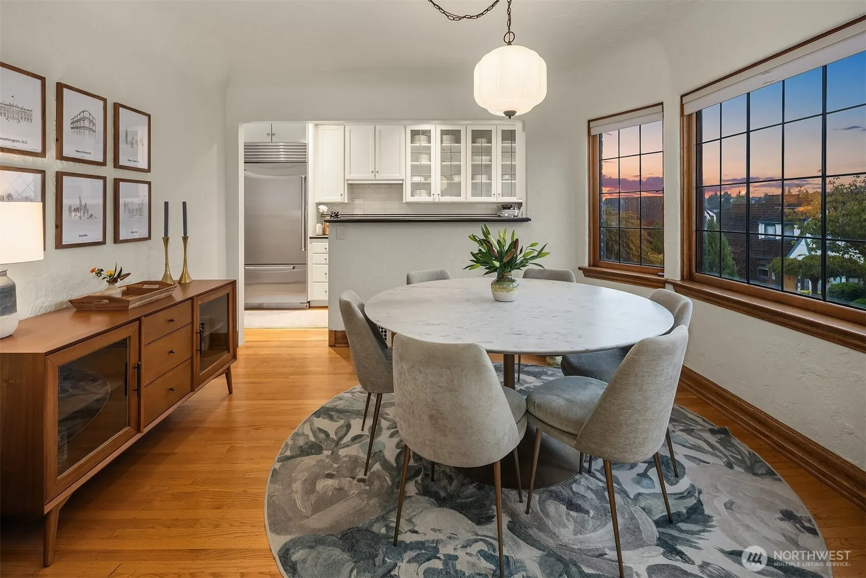 2459 Montavista Place W, Seattle, WA 98199