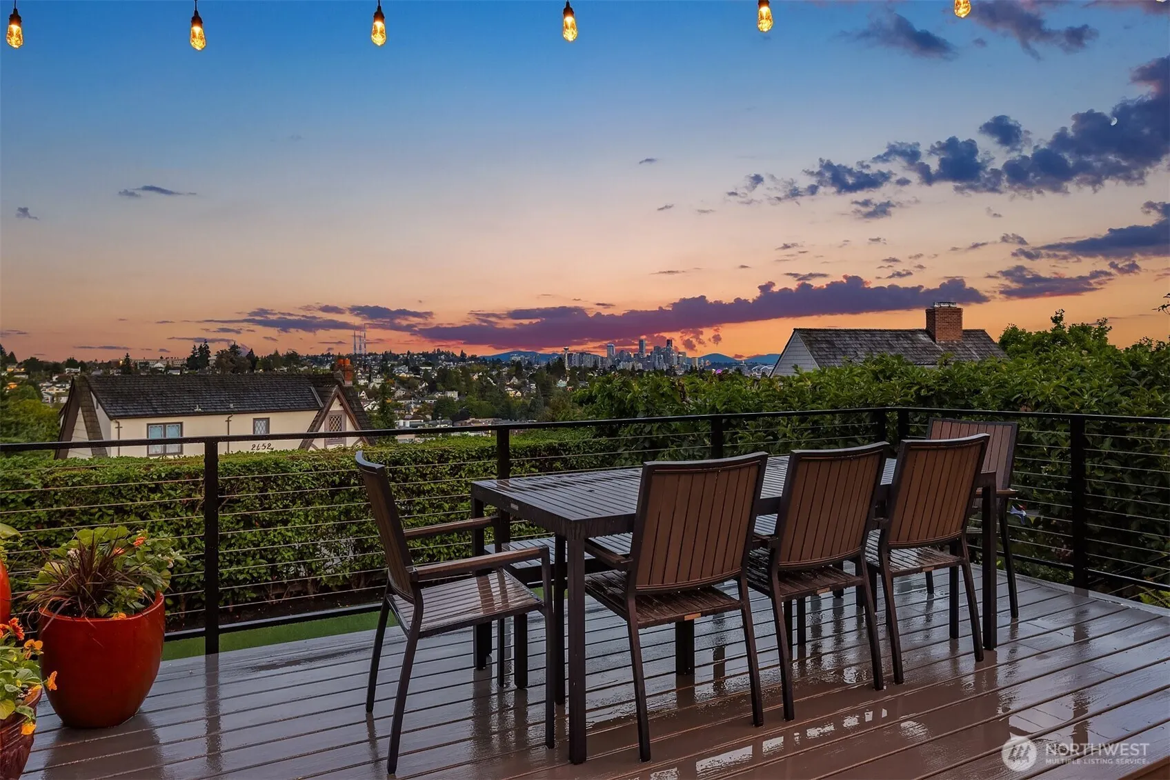 2459 Montavista Place W, Seattle, WA 98199