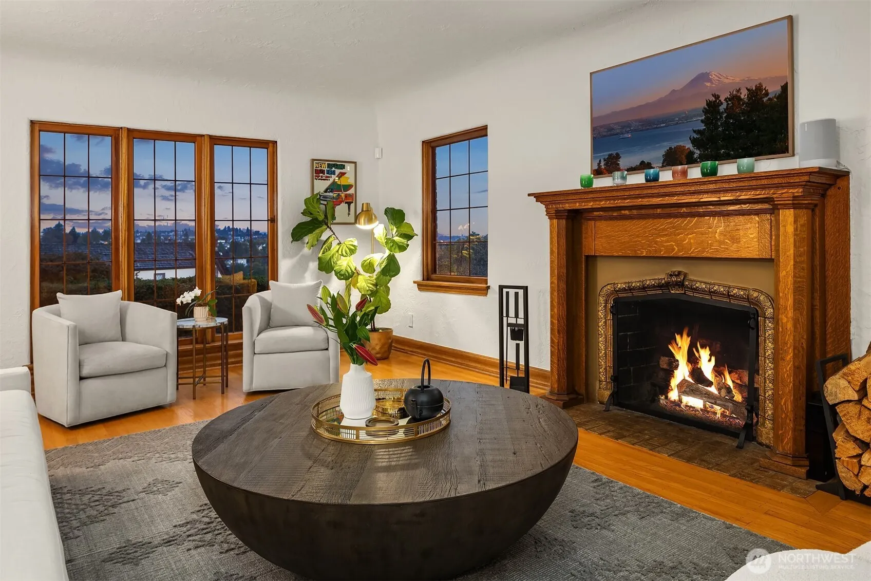 2459 Montavista Place W, Seattle, WA 98199