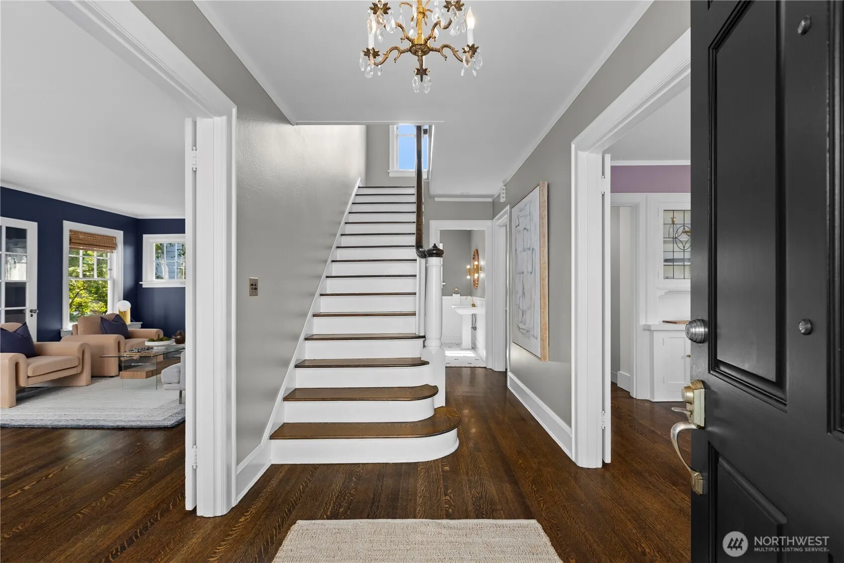 909 21st Avenue E, Seattle, WA 98112