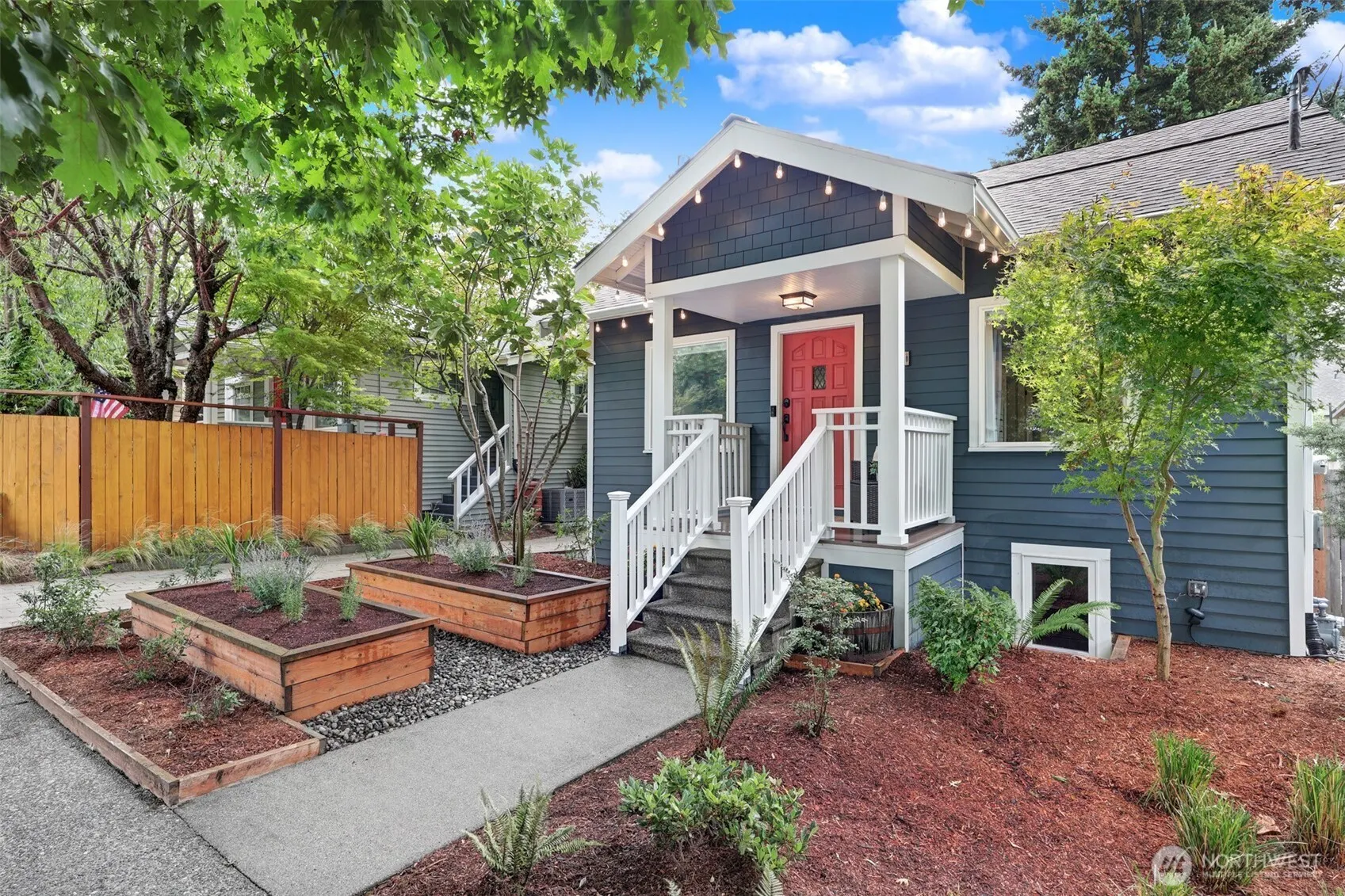 329 NW 80th Street , Seattle, WA 98117