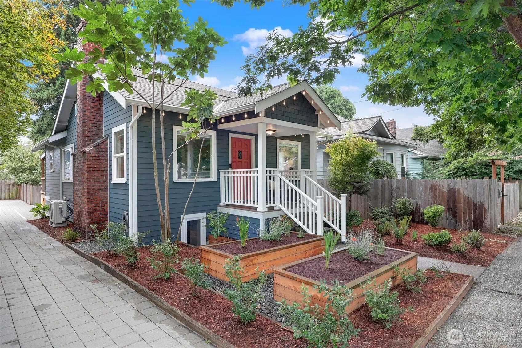 329 NW 80th Street , Seattle, WA 98117