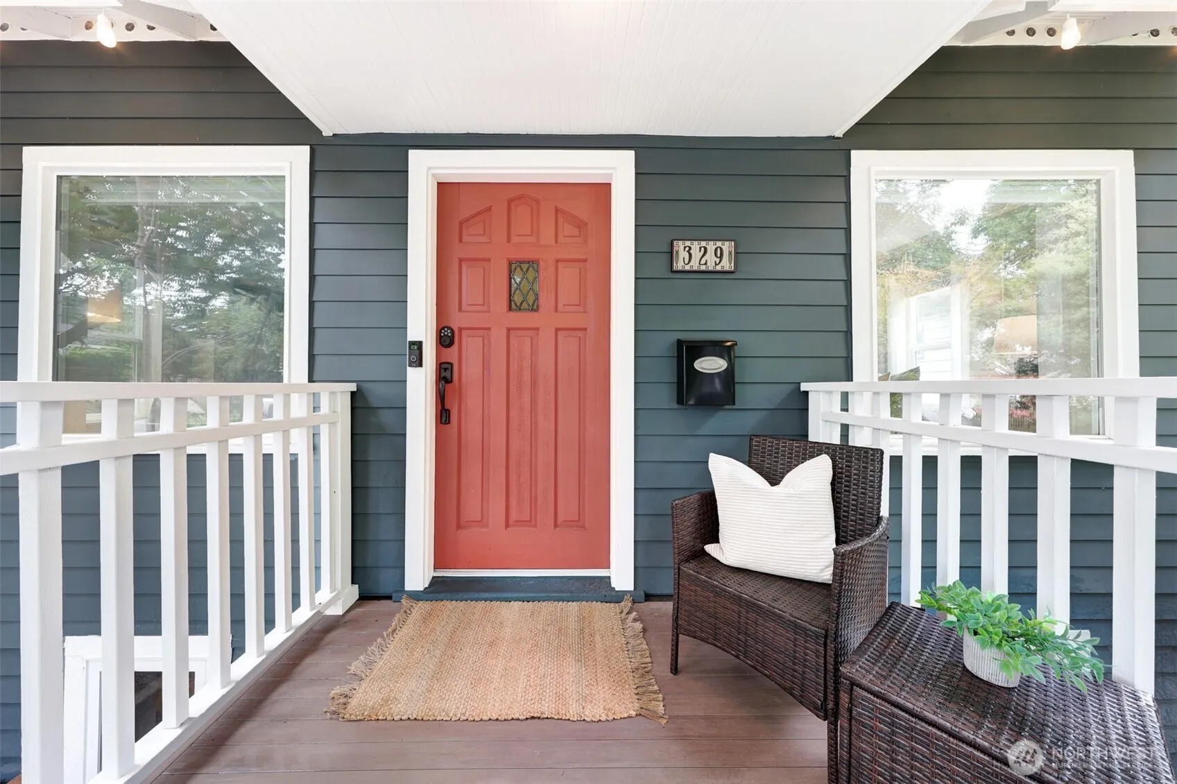 329 NW 80th Street , Seattle, WA 98117