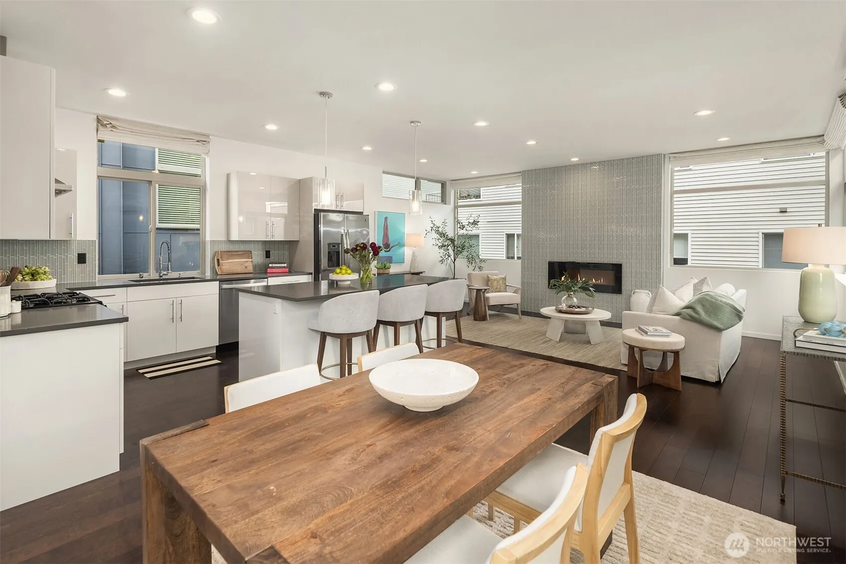 2232 NW 62nd Street , Seattle, WA 98107