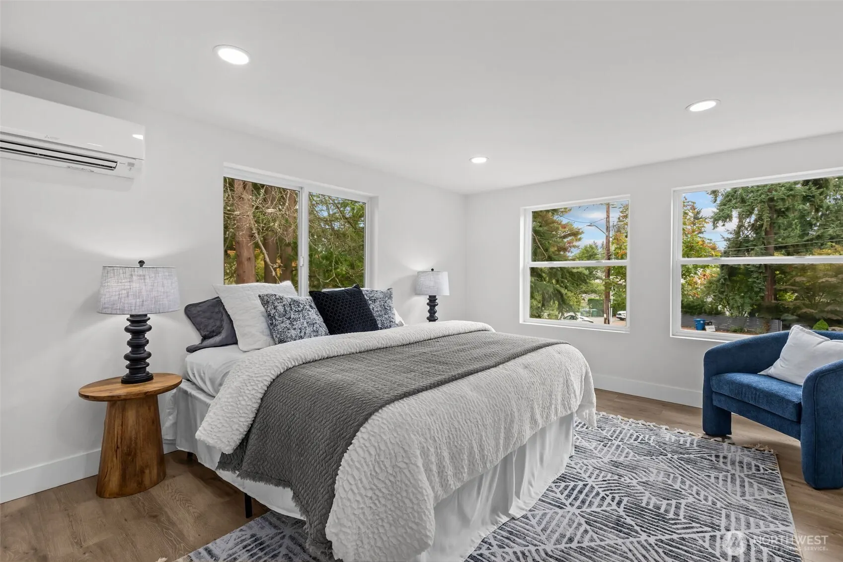 1540 NE 113th Street , Seattle, WA 98125