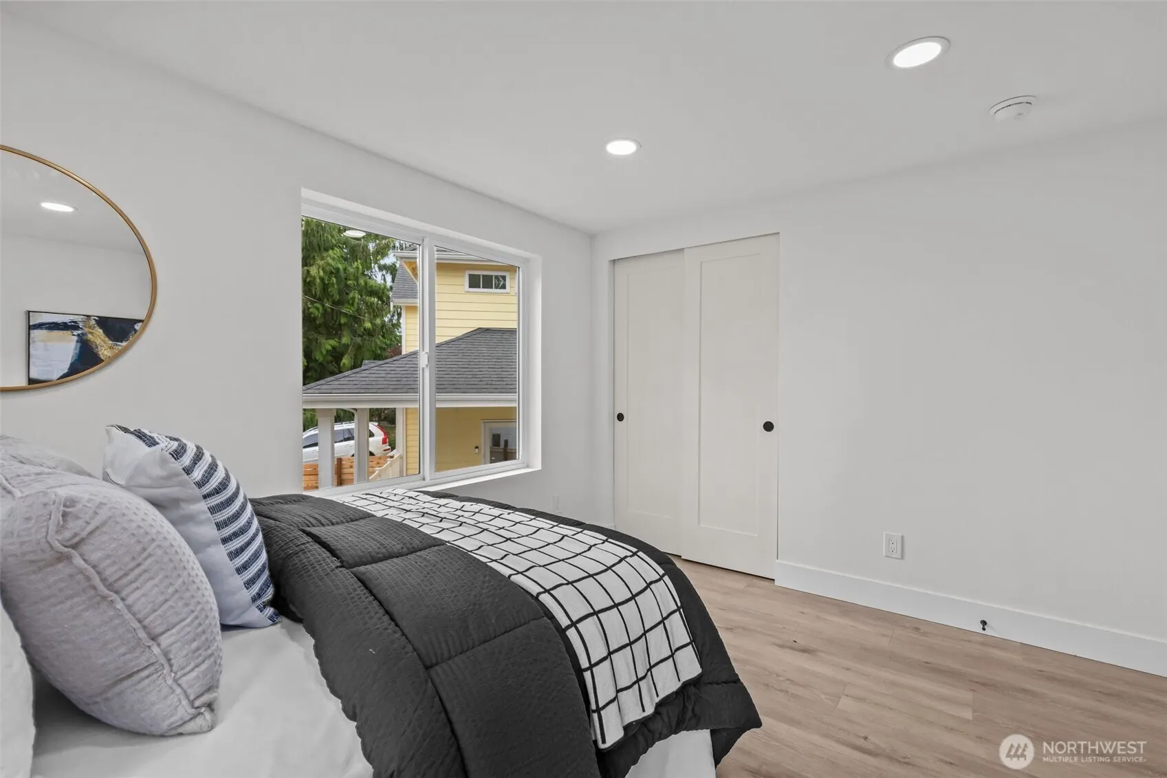 1540 NE 113th Street , Seattle, WA 98125