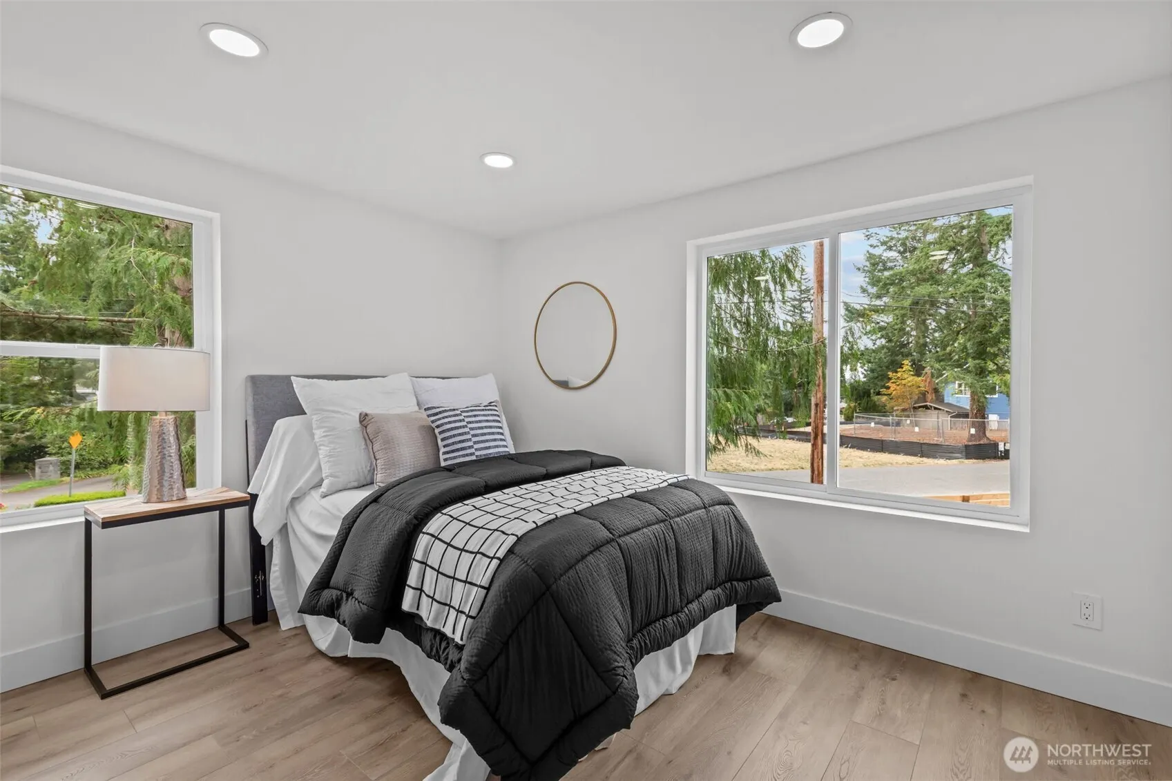 1540 NE 113th Street , Seattle, WA 98125