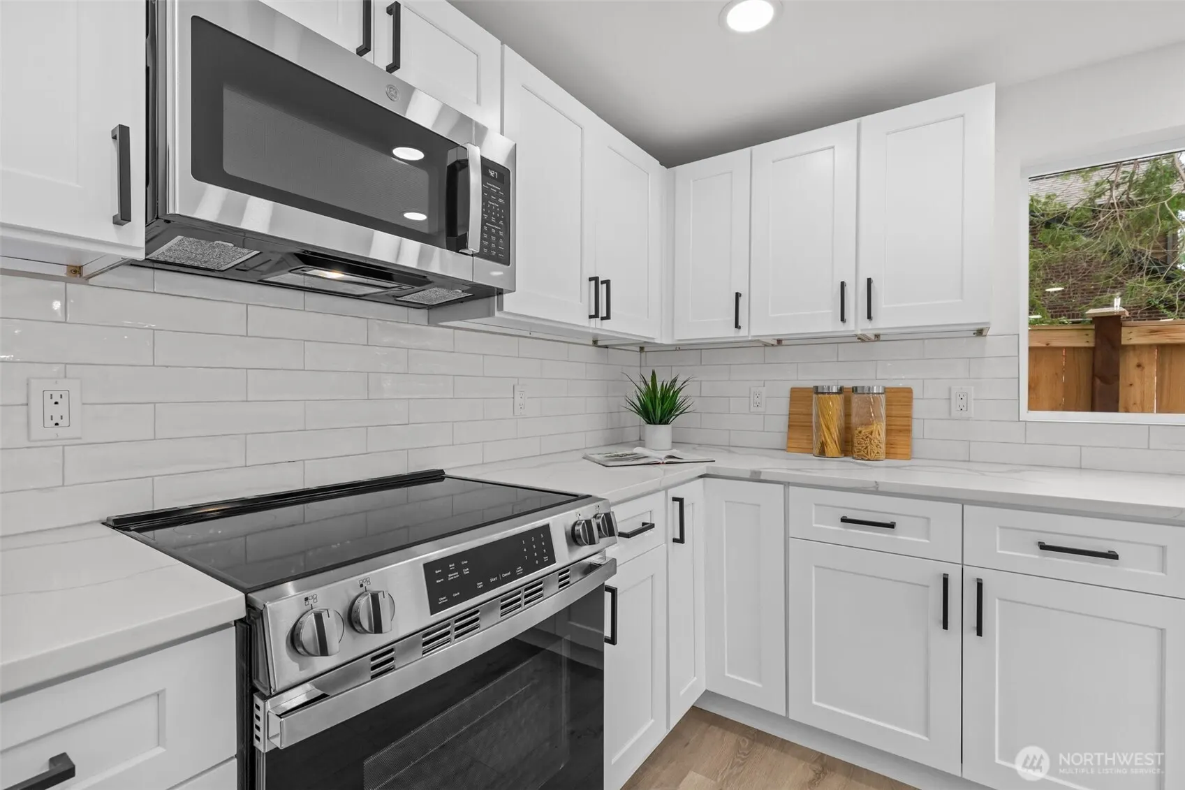 1540 NE 113th Street , Seattle, WA 98125