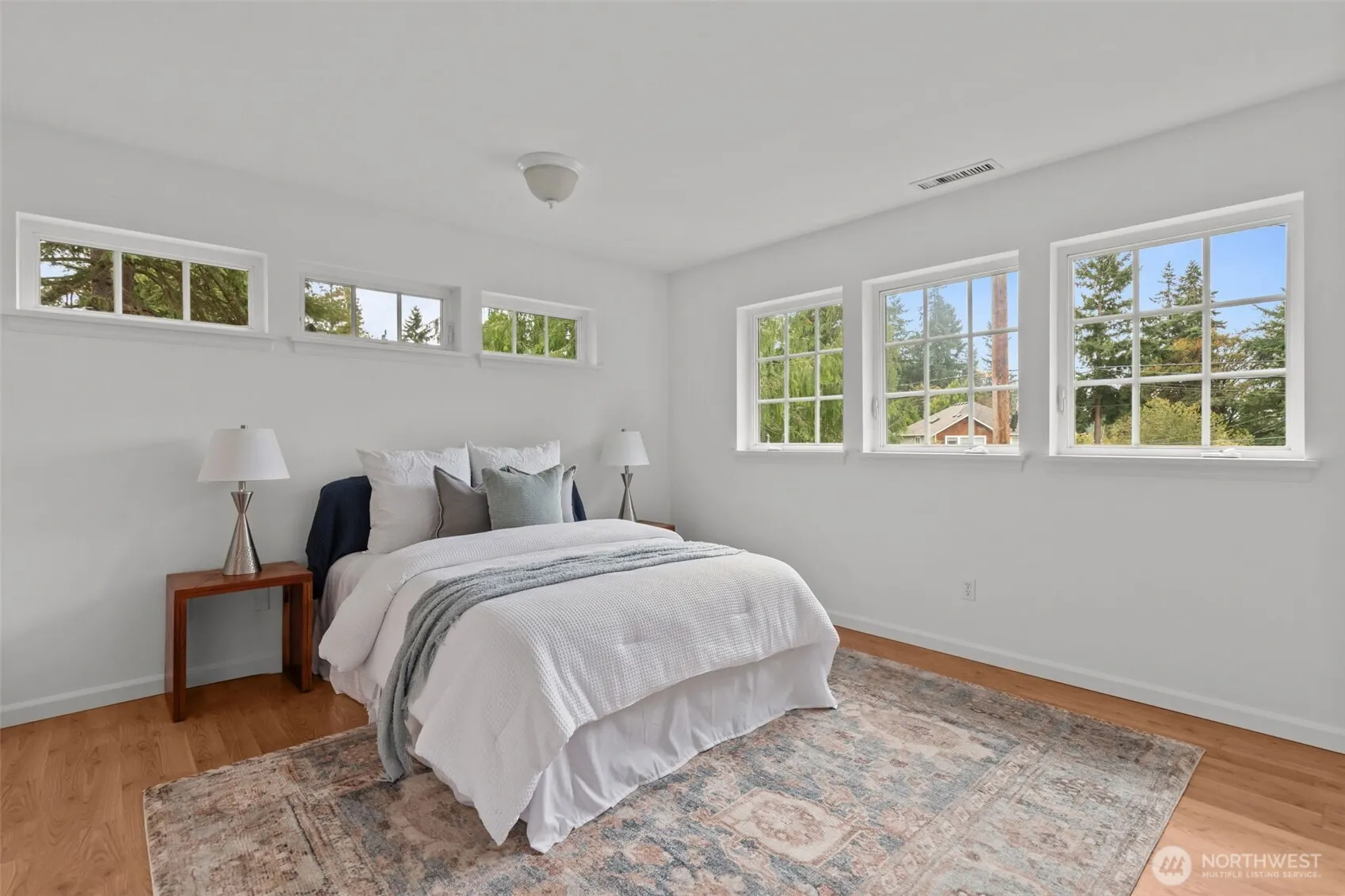 11300 Goodwin Way NE, Seattle, WA 98125
