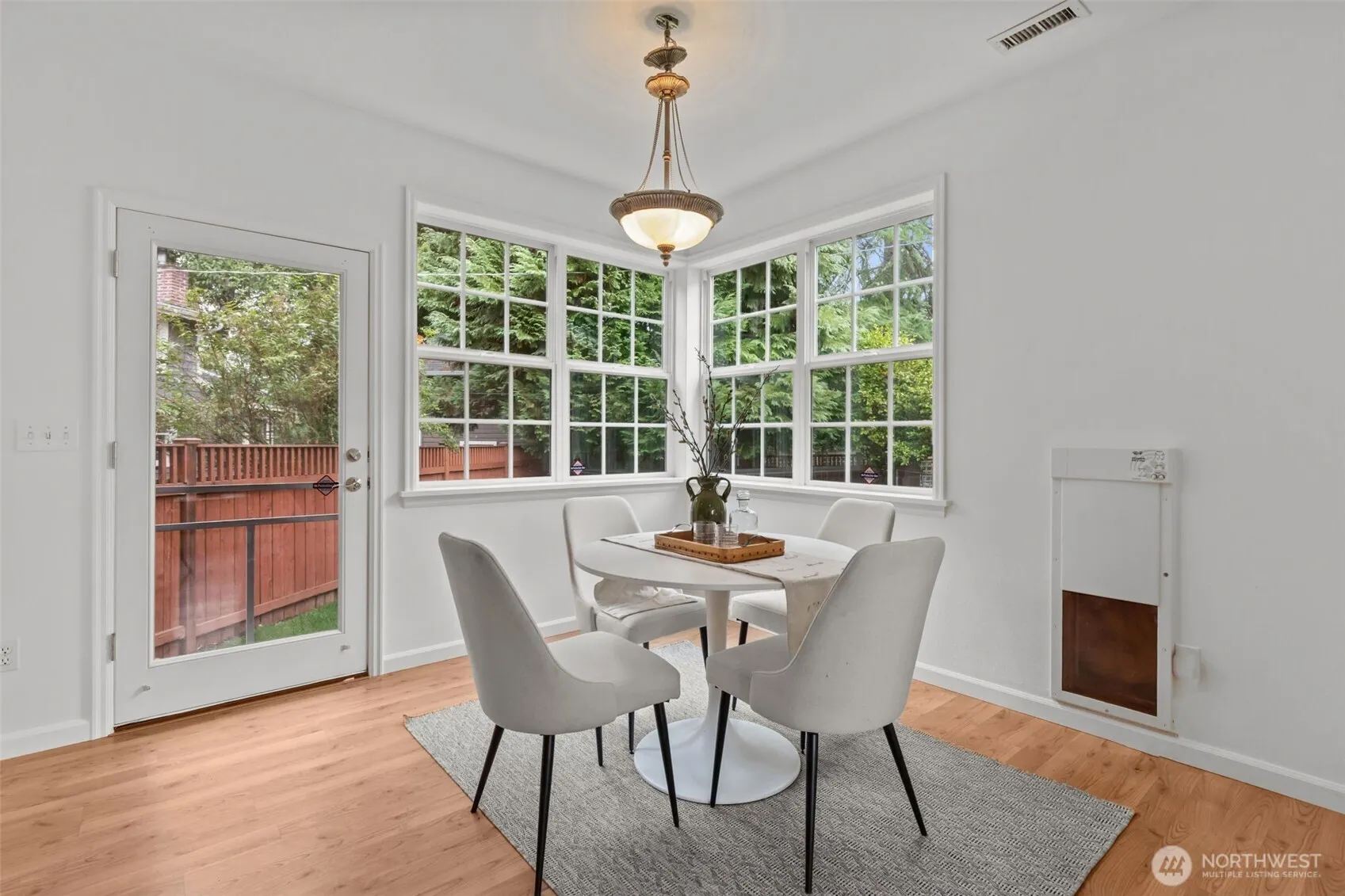 11300 Goodwin Way NE, Seattle, WA 98125