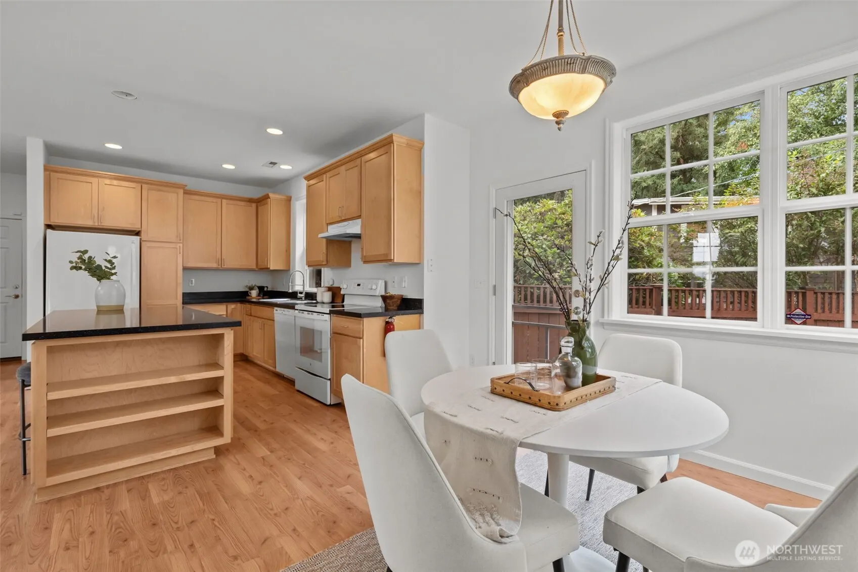 11300 Goodwin Way NE, Seattle, WA 98125