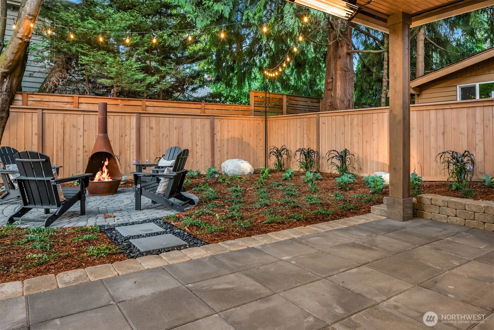 2012 9th Street W, Kirkland, WA 98033