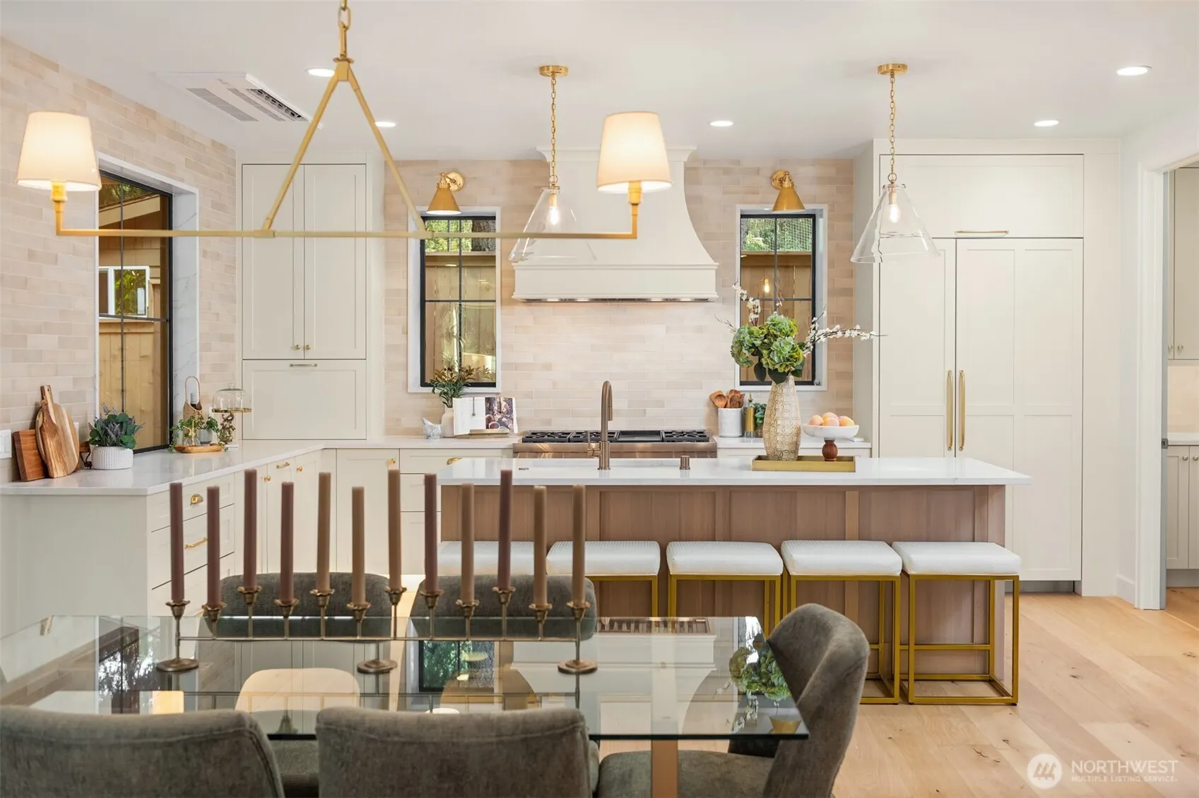2012 9th Street W, Kirkland, WA 98033