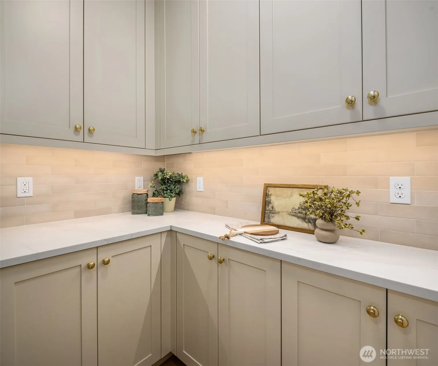 2012 9th Street W, Kirkland, WA 98033