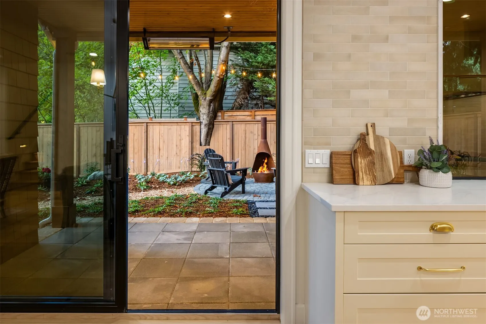2012 9th Street W, Kirkland, WA 98033
