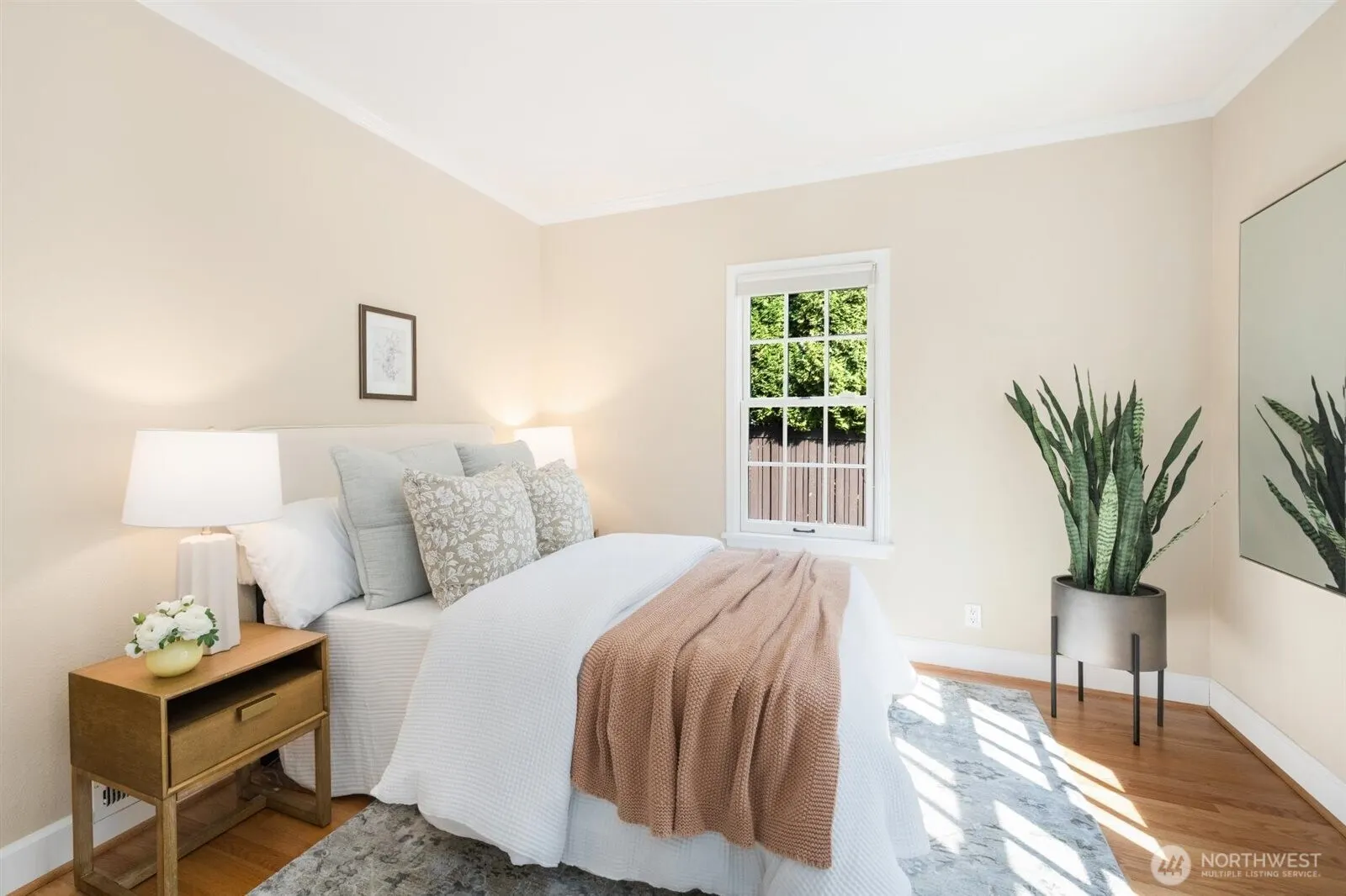 4508 W Ruffner Street , Seattle, WA 98199
