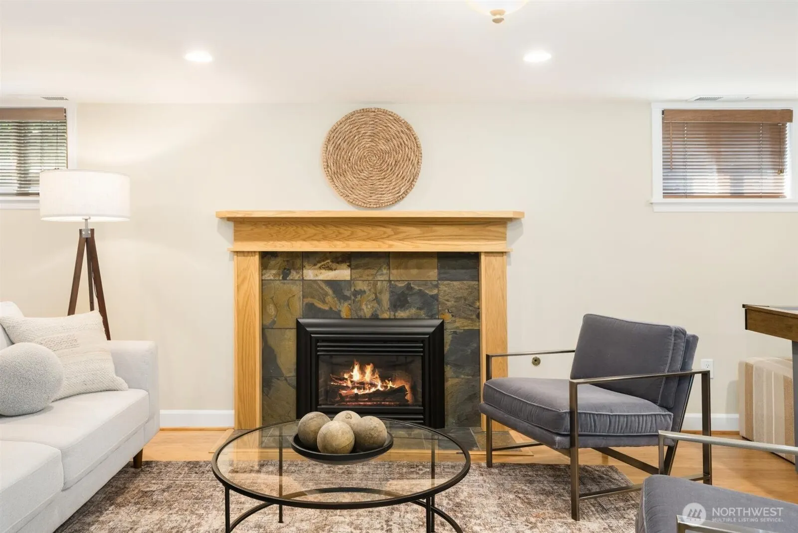 4508 W Ruffner Street , Seattle, WA 98199