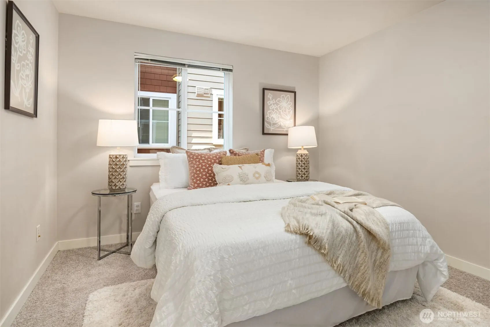 209 18th Avenue E #B, Seattle, WA 98112