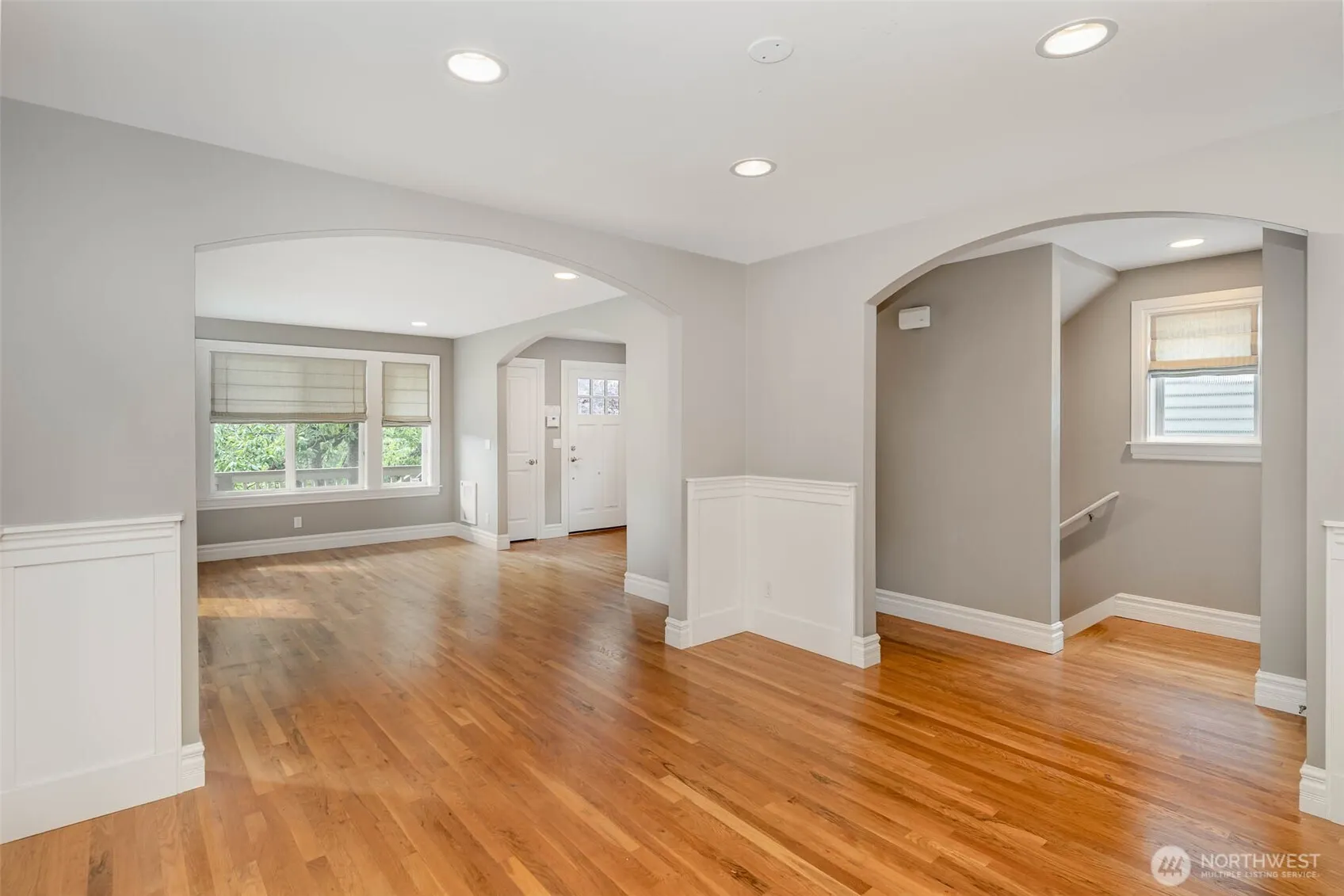 2326 N 62nd Street , Seattle, WA 98103