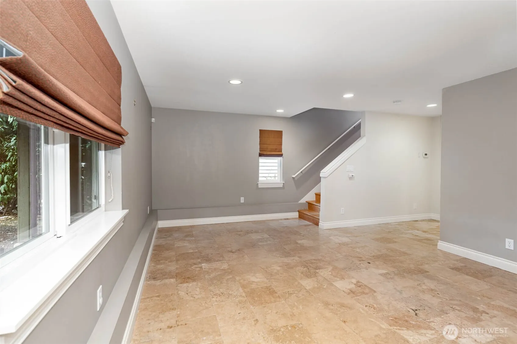 2326 N 62nd Street , Seattle, WA 98103
