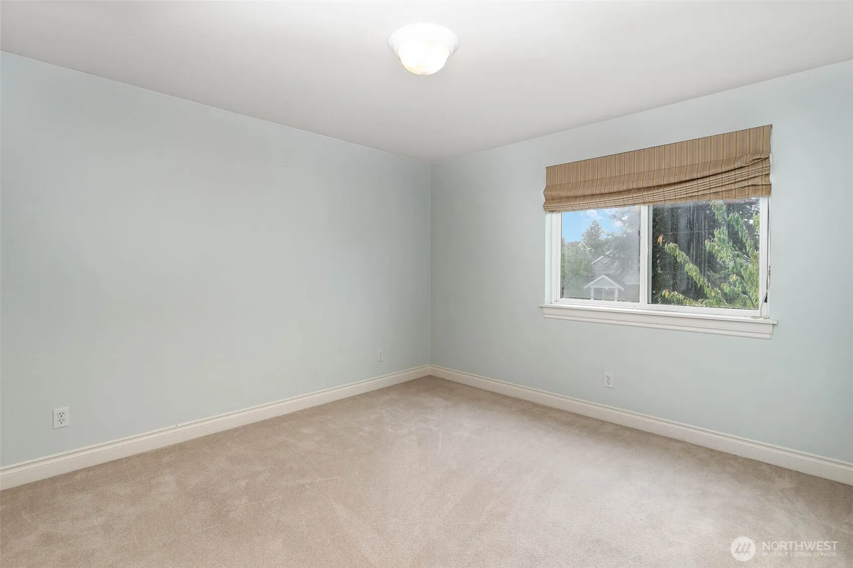 2326 N 62nd Street , Seattle, WA 98103