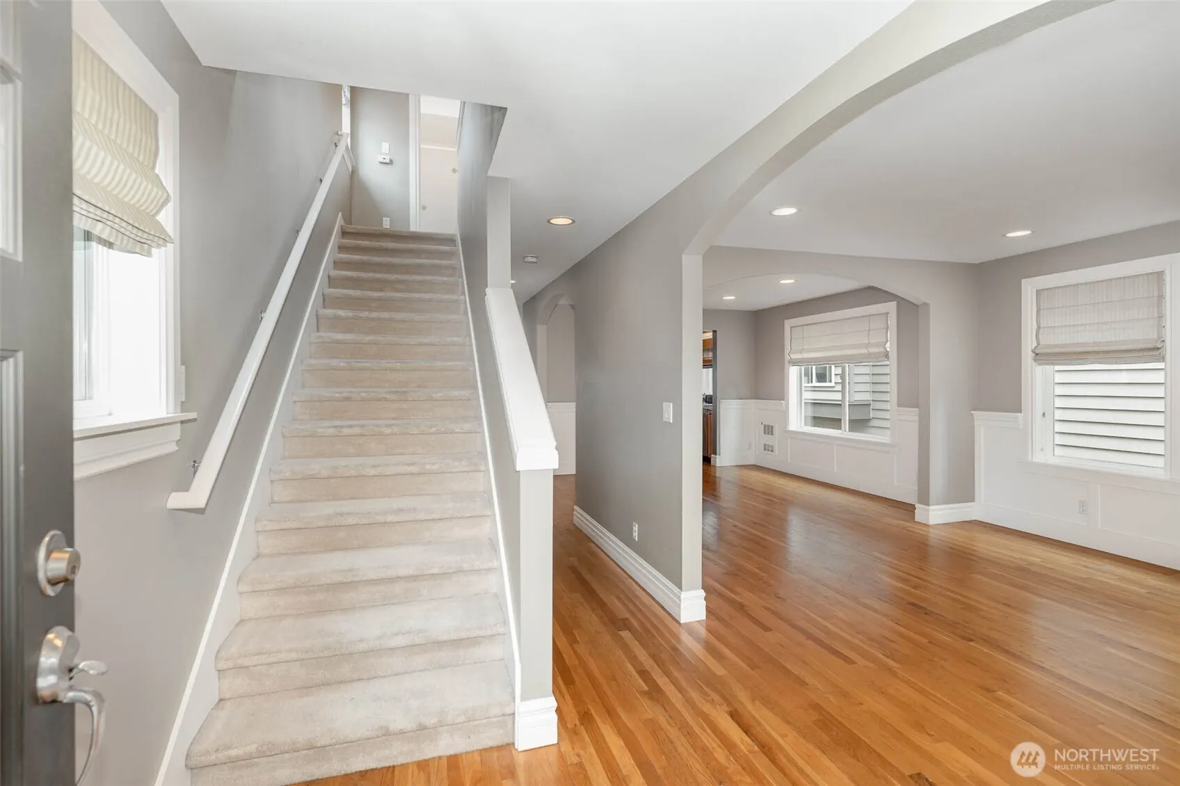 2326 N 62nd Street , Seattle, WA 98103