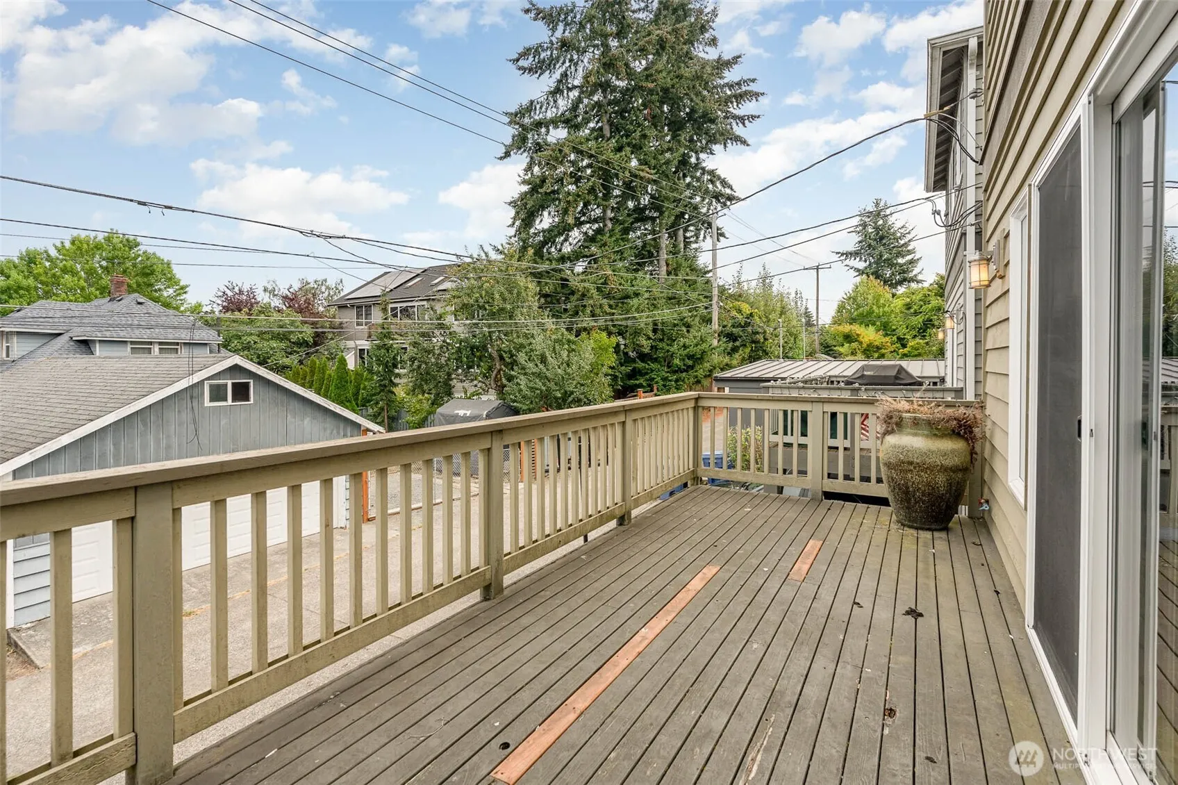 2326 N 62nd Street , Seattle, WA 98103