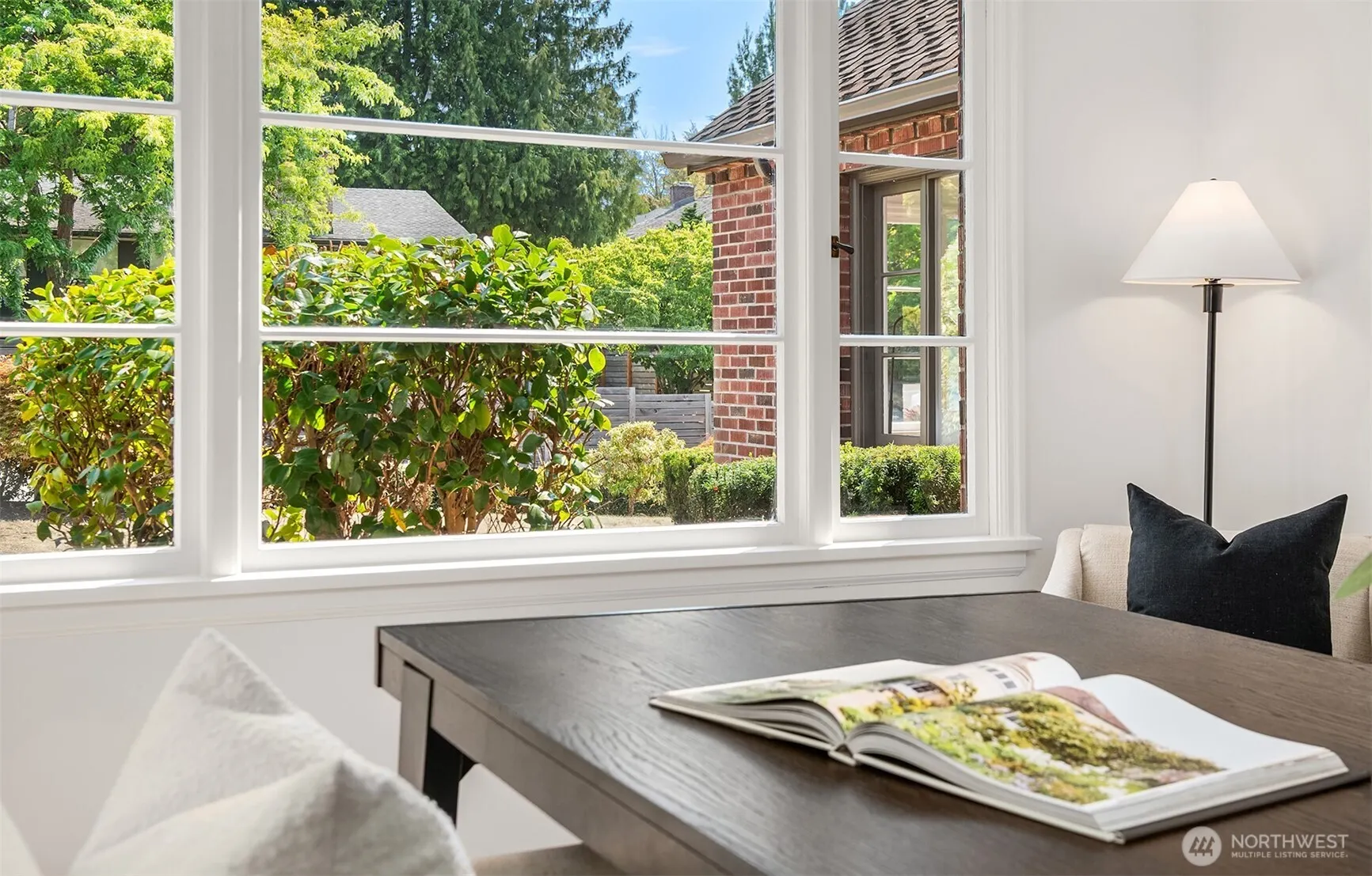 4311 50th Avenue NE, Seattle, WA 98105