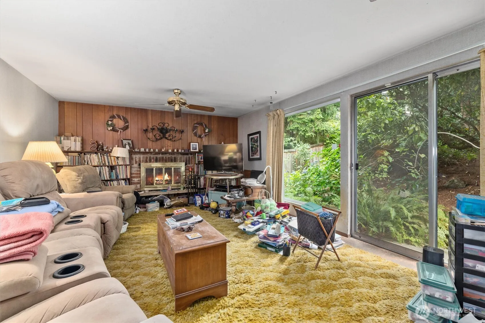 14824 119th Avenue NE, Kirkland, WA 98034