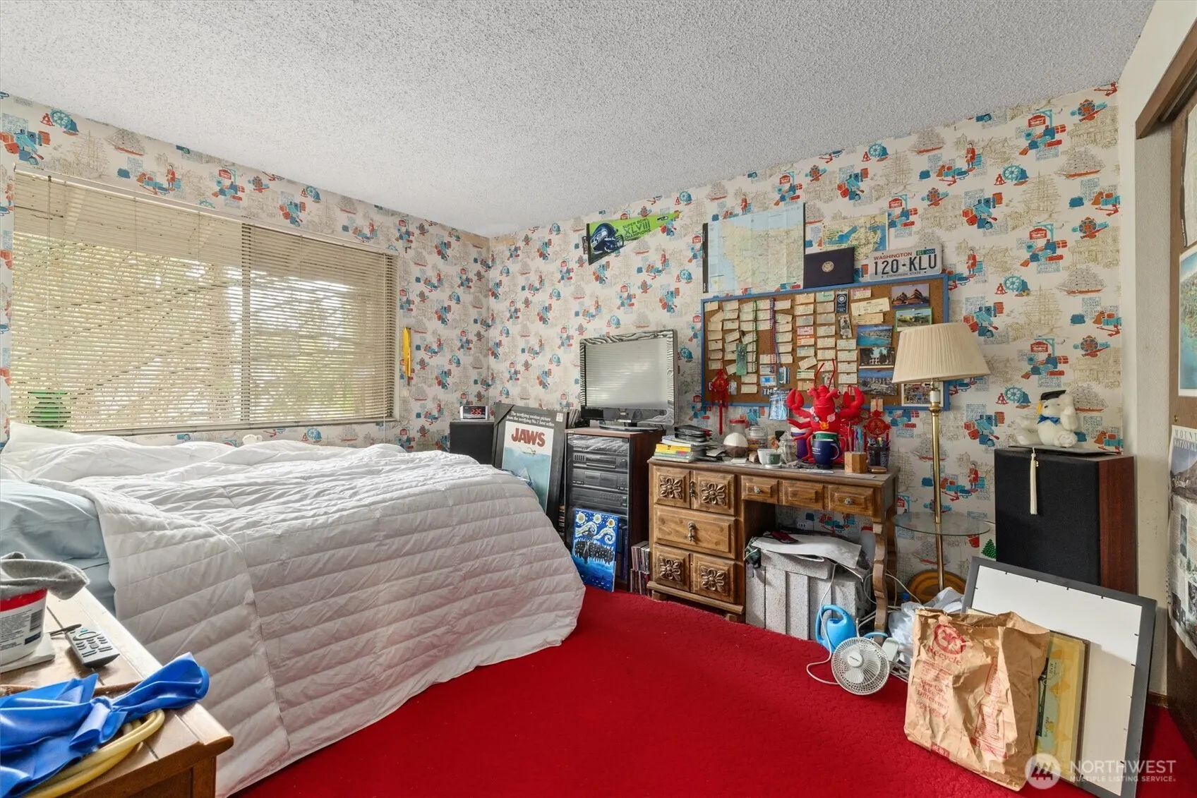14824 119th Avenue NE, Kirkland, WA 98034