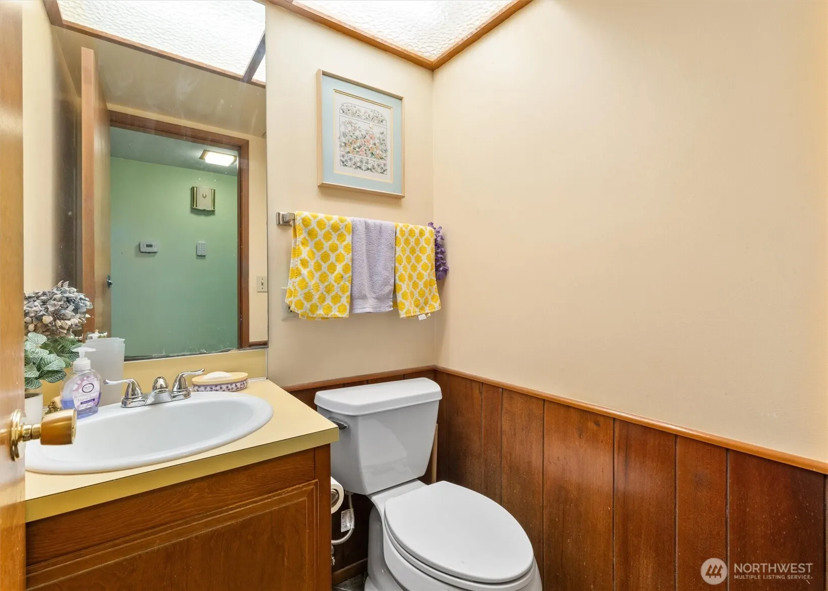14824 119th Avenue NE, Kirkland, WA 98034