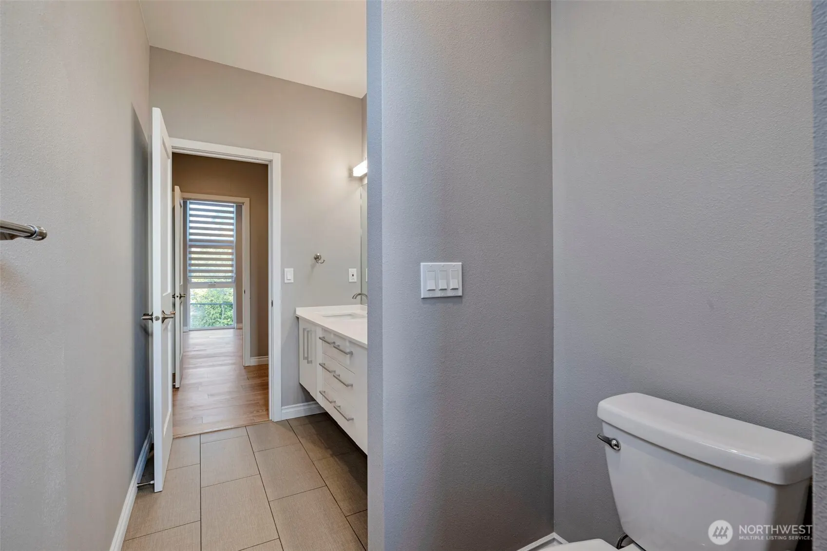 423 Martin Luther King Jr Way S #A, Seattle, WA 98144