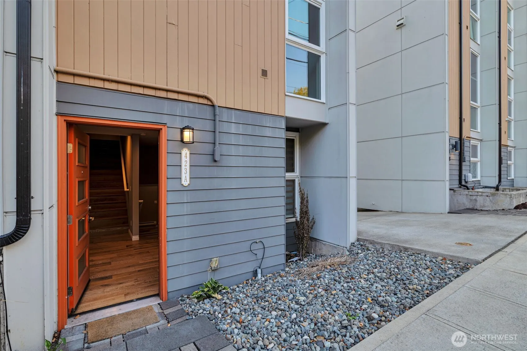 423 Martin Luther King Jr Way S #A, Seattle, WA 98144