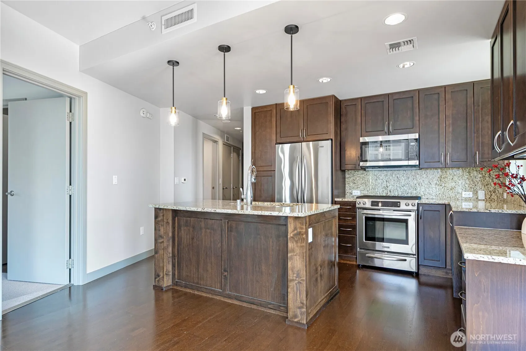 10610 NE 9th Place #1502, Bellevue, WA 98004