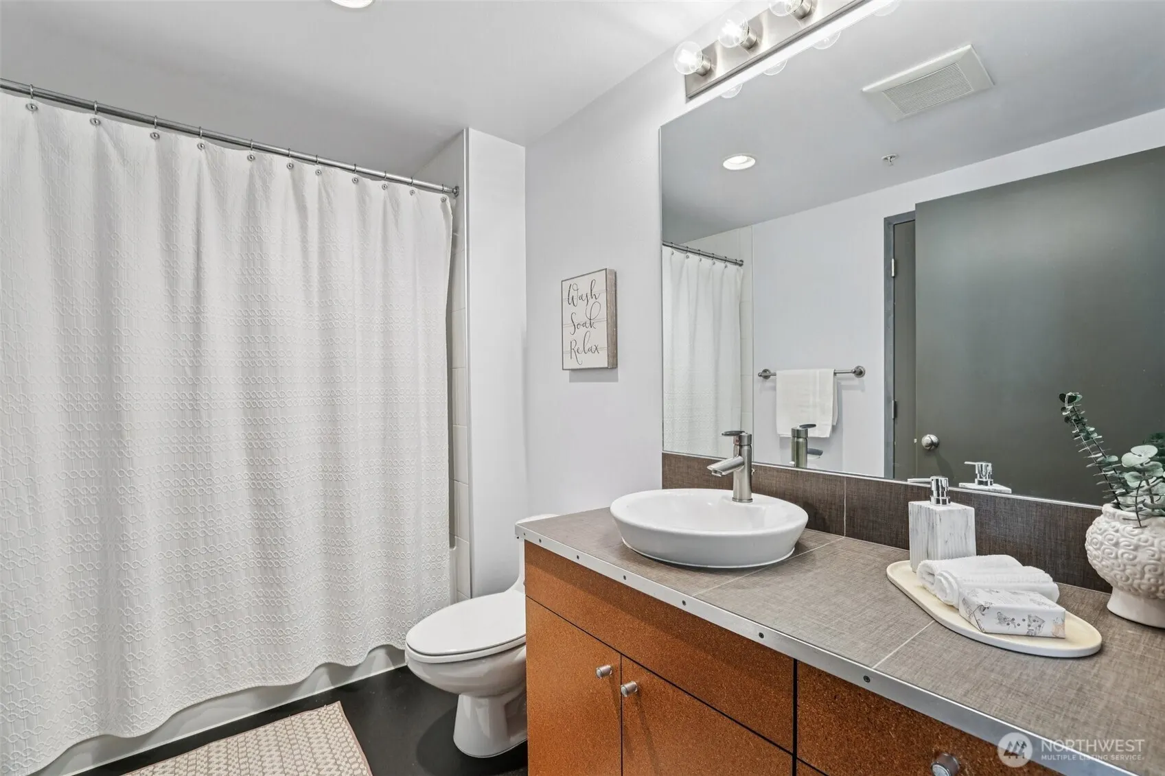 1414 12th Avenue #607, Seattle, WA 98122